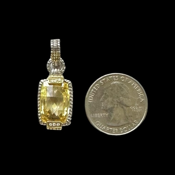 Judith Ripka JR Two Sterling Silver 18K Gold Canary Quartz Diamond Pendant - Picture 10 of 12